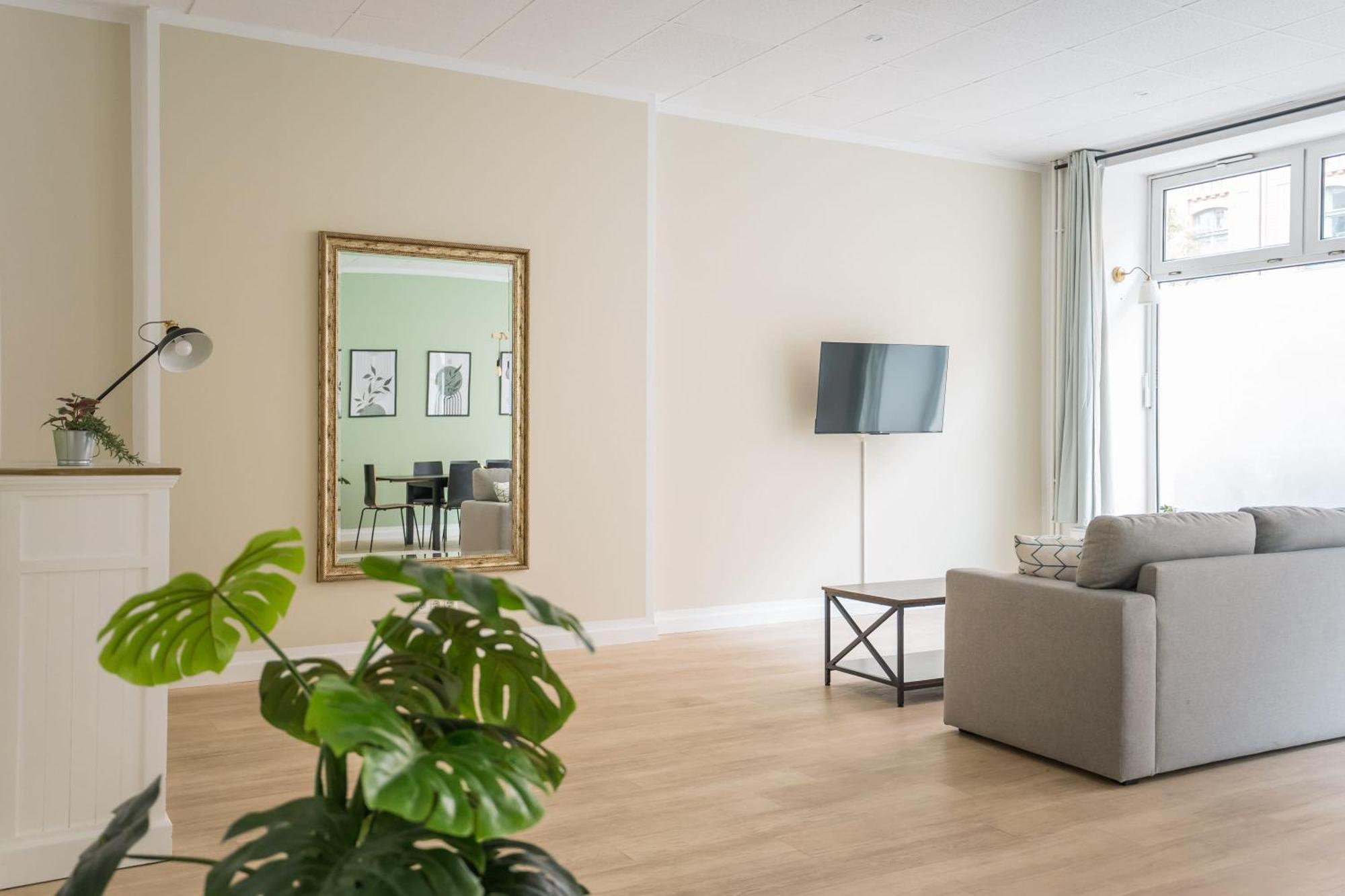 Spacious Family Apartment With 2 Bedrooms Berlim Exterior foto